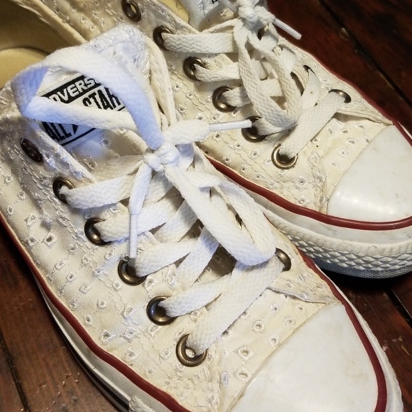 White Converse - Picture 2 of 5
